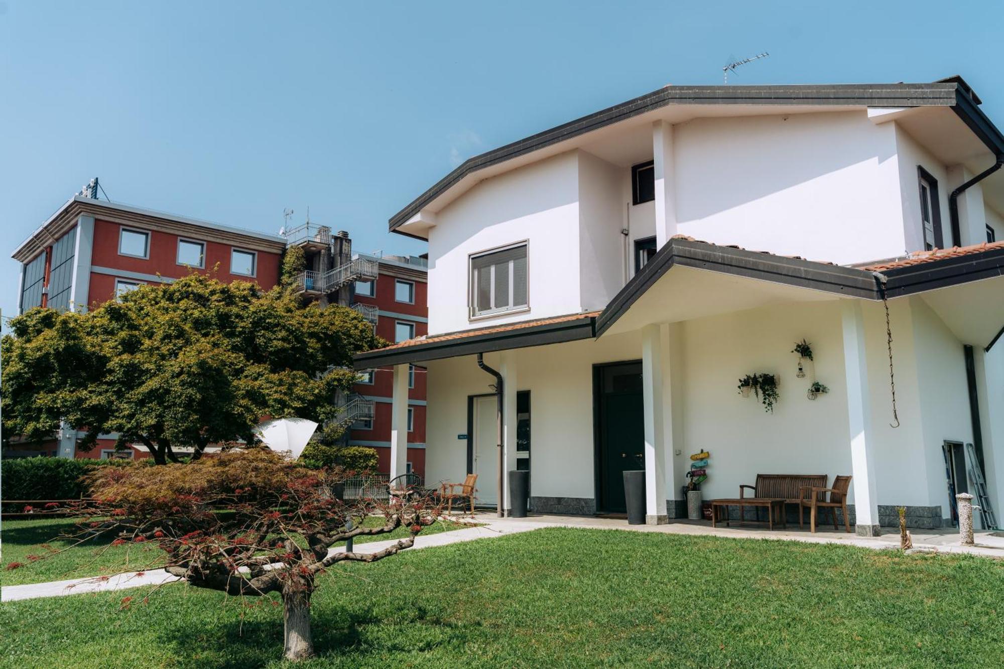 Bed and Breakfast Sleep & Fly Malpensa Case Nuove  Exteriér fotografie
